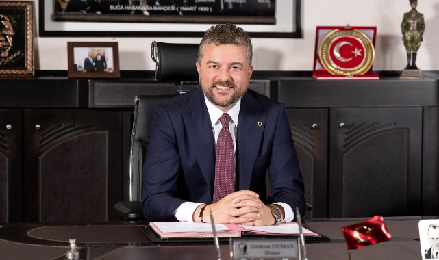 Buca'da tarihi maç için dev ekran kuruluyor