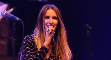 Lucien Arkas Bağları’nda Ece Yıldız Konseri