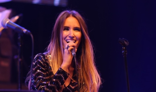 Lucien Arkas Bağları’nda Ece Yıldız Konseri