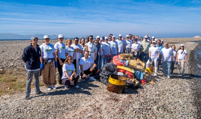 Philip Morris Türkiye Gönüllüleri, “Tertemiz İzmir” için sahadaydı!