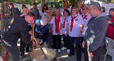 Cumhuriyeti şarkılarla, türkülerle kutladılar