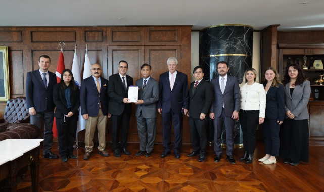 İzmir’in yeni rotası “Filipinler”