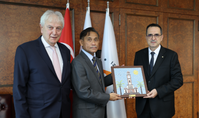 İzmir’in yeni rotası “Filipinler”