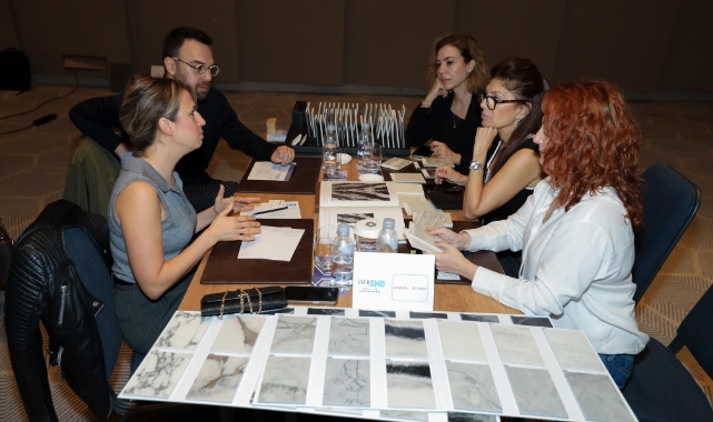 Mimarlar geleneksel etkinlikte firmalarla buluştu