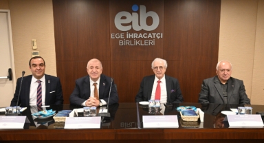 Ümit Özdağ Ege İhracatçı Birlikleri'ni ziyaret etti