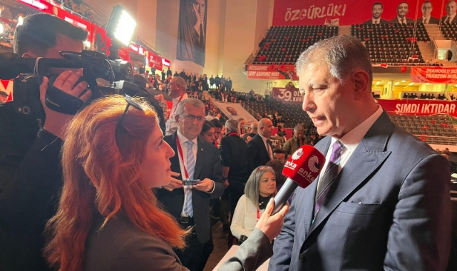 Başkan Tugay'dan CHP Kurultayı'nda kararlılık mesajı: Çok çalışacağız