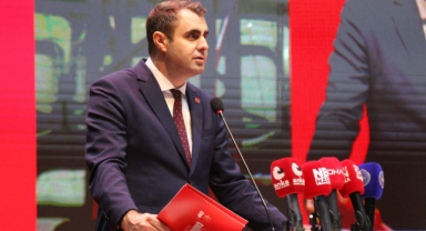 CHP İzmir'de söz düellosu: Güç'ten Kırkpınar'a yanıt geldi