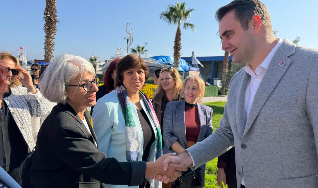 CHP İzmir, kenti geleceğe taşıyacak yeni modeli tanıttı