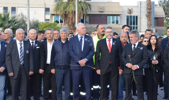 İAOSB'de sanayi camiası Ata'sını andı