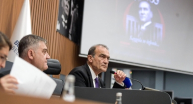 İzBB Meclisi’nde bütçe görüşmeleri başladı