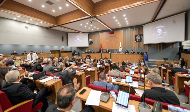 İzBB Meclisi’nde bütçe görüşmeleri başladı 