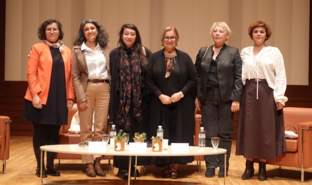 İzmir’de kadınlar şiddete karşı yürüyecek