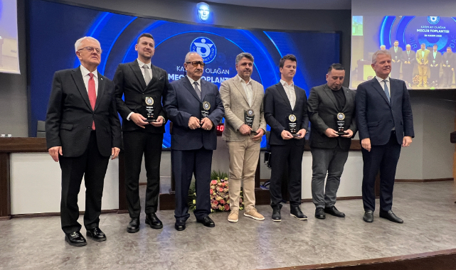 İzmir'in en hızlı büyüyen 6 şirketi belli oldu