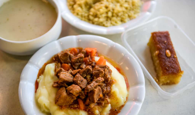 İzmir Kent Lokantaları’nda 10 Kasım’a özel ücretsiz yemek