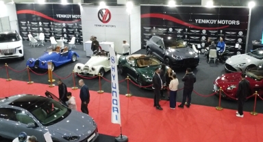 Otomotiv tutkunları MOTTA İzmir Fuarı'nda buluştu