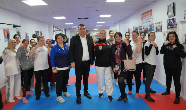 Seferihisar’da “Kadına Şiddetle Mücadele” bir gün değil, her gün