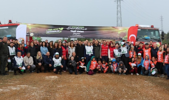 Torbalı’da fidan seferberliği: Philip Morris Türkiye çalışanları gönüllü oldu!