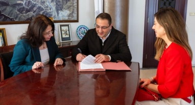 Balçova Belediyesi’nden her çalışana 100 bin lira promosyon