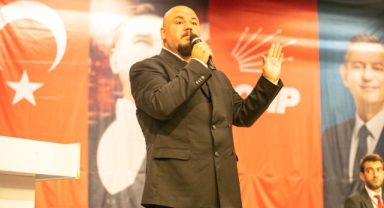 Devrim Seyrek’ten, Durankuş’a net çıkış: Gerçekleri çarpıtarak siyaset yapılmaz