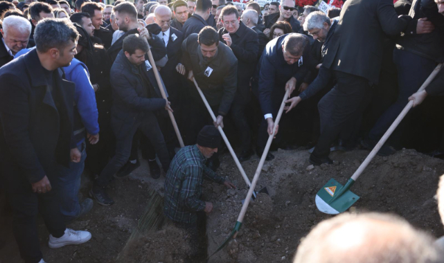 Gülşah Durbay gözyaşları eşliğinde toprağa verildi