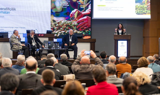 İzmir’de kooperatifçiliğin geleceği tartışıldı