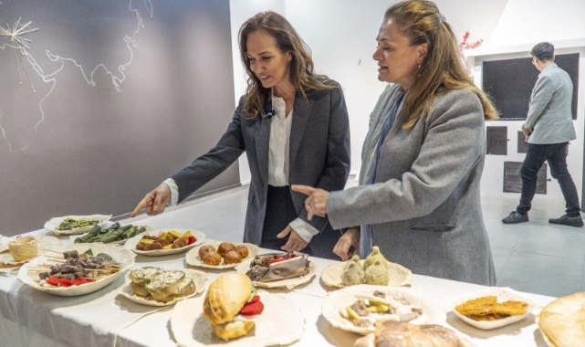 'İzmir Sofrası’ Şubat sonuna dek ziyaretçilerini ağırlıyor