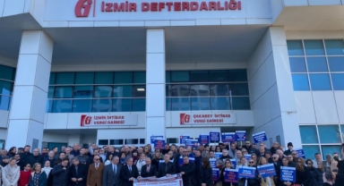 İzmirli mali müşavirlerin ses getiren çıkışı: Vergi tebliği sektörü tehdit ediyor