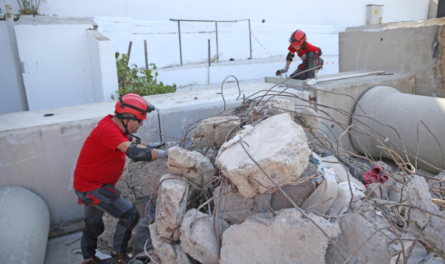 Karşıyaka’nın Arama Kurtarma Ekibi eğitimlerini tamamladı