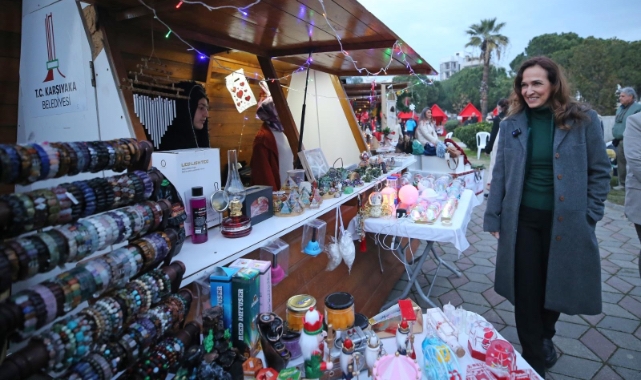 Karşıyaka Yeni Yıl Festivali coşkuyla devam ediyor