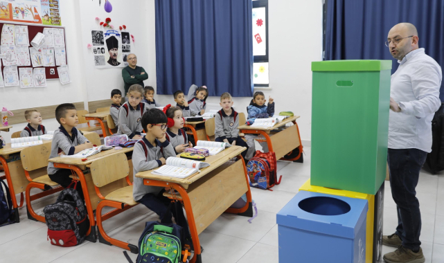 Seferihisar’da öğrencilere “Sıfır Atık” eğitimi