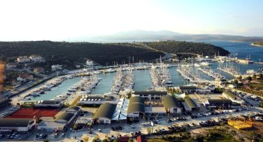 Teos Yat Limanı projesine sert tepki