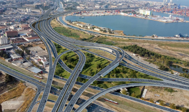 Ulaşımda yeni dönem: Dev projeler tamamlanıyor