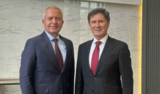 İZSMMMO ve İzmir YMMO Başkanları, mesleki sorunların çözümü için Gelir İdaresi'nde...