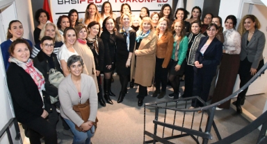 Kadınların hikayeleri ‘Hikaye Hasadı’nda