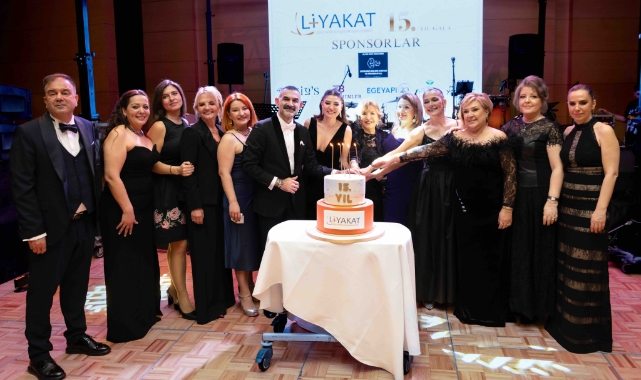 LİYAKAT 15. yılını gala gecesiyle kutladı