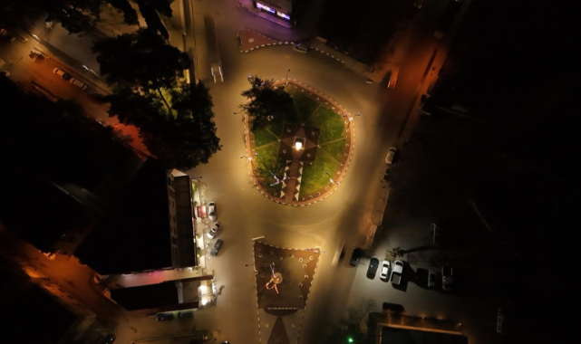 Pınar Caddesi yenilendi, Naim Süleymanoğlu heykeli ile taçlanacak
