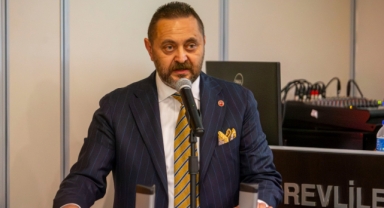 AK Parti Karşıyaka Belediye Meclis Üyesi ve Grup Başkanvekili Hasan Ünal, Hızır Oruçlarının İkinci Gününde Çiğli Harmandalı Cemevi'nde Canlarla Lokma Paylaştı