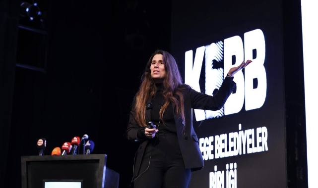 Başkan Lâl Denizli, Çeşme’nin afet modelini tanıttı