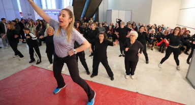 Buca Belediyesi yaşlı dostu hizmetlerini tanıttı