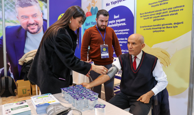 Buca Belediyesi yaşlı dostu hizmetlerini tanıttı