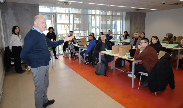 İngilizce eğitiminde ‘yapay zekâ’ liderleri yetişiyor