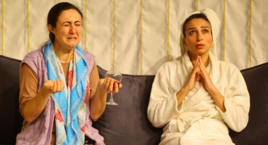 İzmir Kent Tiyatrosu’ndan sarsıcı bir yüzleşme oyunu: 