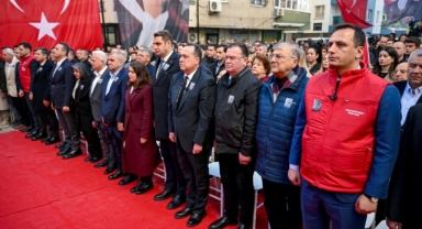 “İzmir parmak sallanacak yer değil”