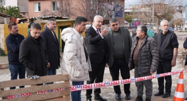 Kemalpaşa'da selin izleri siliniyor