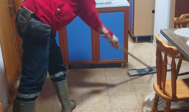 Menderes’te temizlik harekatı