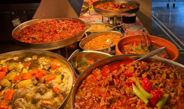 Swissôtel Büyük Efes'te Ramazan ayına özel iftar sofraları