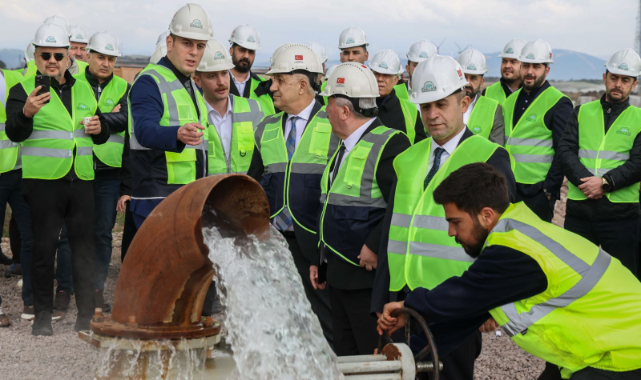 Avrupa’nın en büyük sera kümelenmelerinden biri Dikili’de yükseliyor