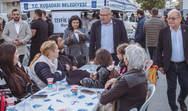 CHP Kuşadası'nda Başkan Ömer Günel için tek yürek oldu