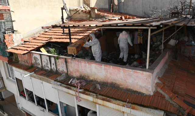 Çöp ev tamamen temizlendi