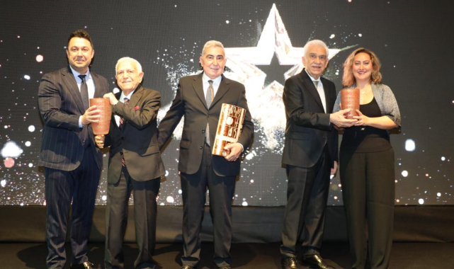 Demir ve demirdışı metaller sektöründe ihracat şampiyonları ödüllendirildi